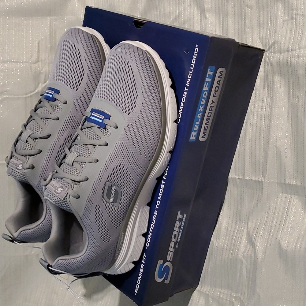 Sport by Skechers Memory Foam Sneakers Tennis Shoes - Picture 7 of 10